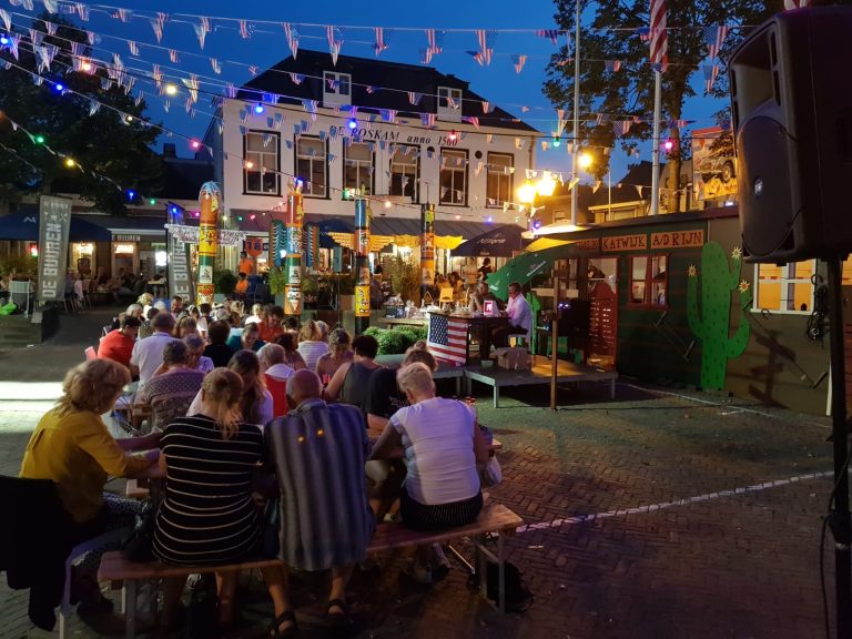 Feestweek en kermis Katwijk — festival in Bollenstreek